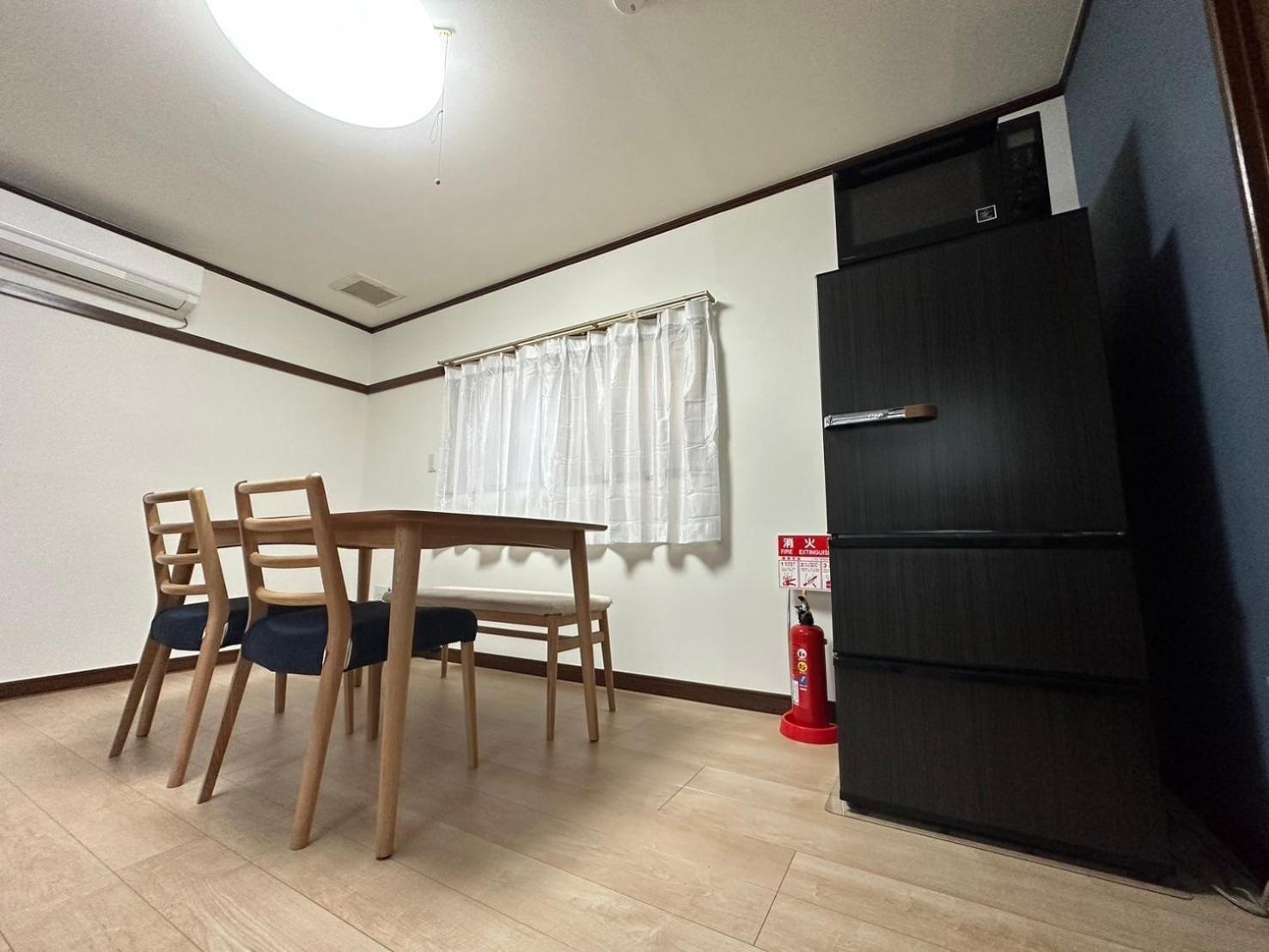 西蒲本家 Apartment